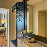 Lejlighed Luv-und-lee-apartment-58a