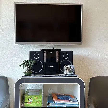 Luv-und-lee-apartment-58a *